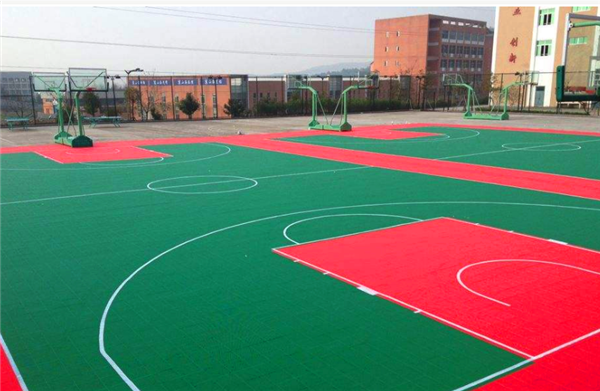 必學(xué)！懸浮式拼裝地板后期保養(yǎng)技巧